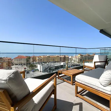 Apartment Orizon 07 With Balcony And Sea View